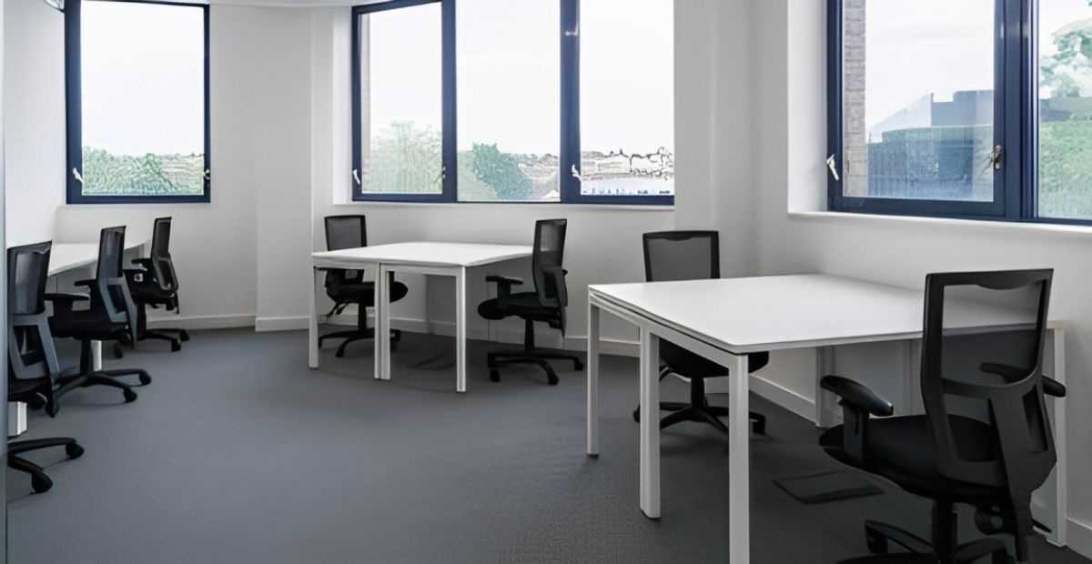 Các tiện ích đi kèm khi chọn văn phòng cho thuê 40m2